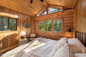 2 bedrooms, WiFi, bed sheets - Modern Adirondack A-Frame Retreat (Indian Lake)