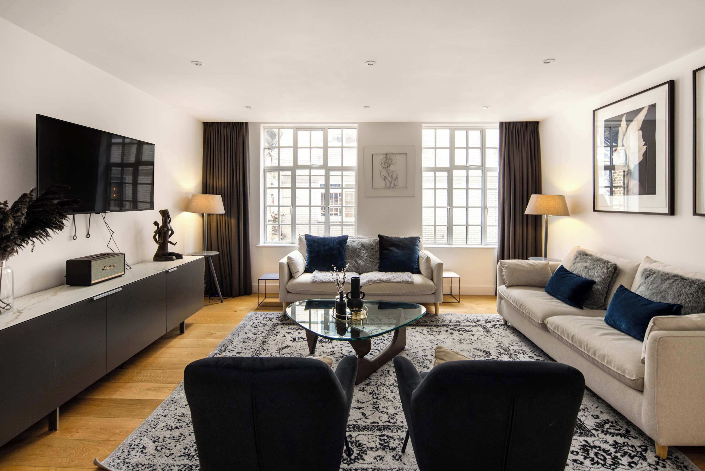 تلفزيون ذكي، ستيريو، مكتب