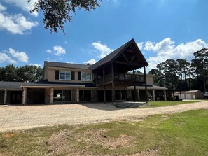 Exterior - Spacious estate with 2 homes (Conroe)