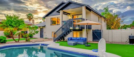 Outdoor pool, a heated pool