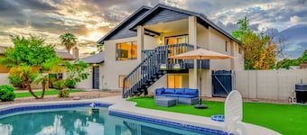 Your Home Away from Home: Free Heated Pool, Games, Western, BBQ, Lux Home