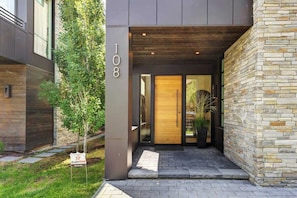 Exterior detail - Abode at River Run, mountain modern, Ketchum (Ketchum)