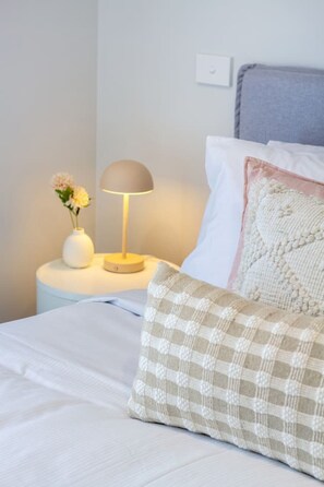 2 多间卧室、熨斗/熨衣板、免费 WiFi、床单