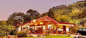 Jardín Antioquía Farmhouse Charming 3-bedroom with WiFi access