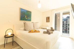 Skrivbord, strykjärn/strykbräda, resesäng och gratis wi-fi