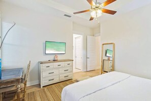 3 bedrooms, iron/ironing board, travel cot, free WiFi