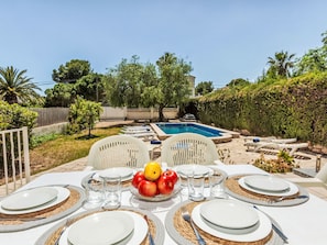 Outdoor dining - Pesquer by Interhome (L'Ametlla de Mar)