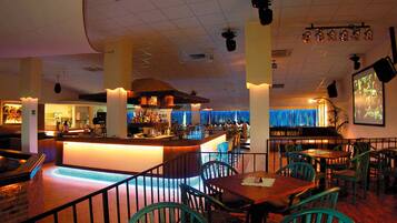 Bar (in der Unterkunft)