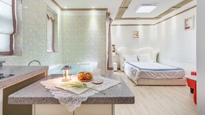 Basic Room, 1 Bedroom (203 cherry) - Gapyeong Nd209 spa Pension (Gapyeong)