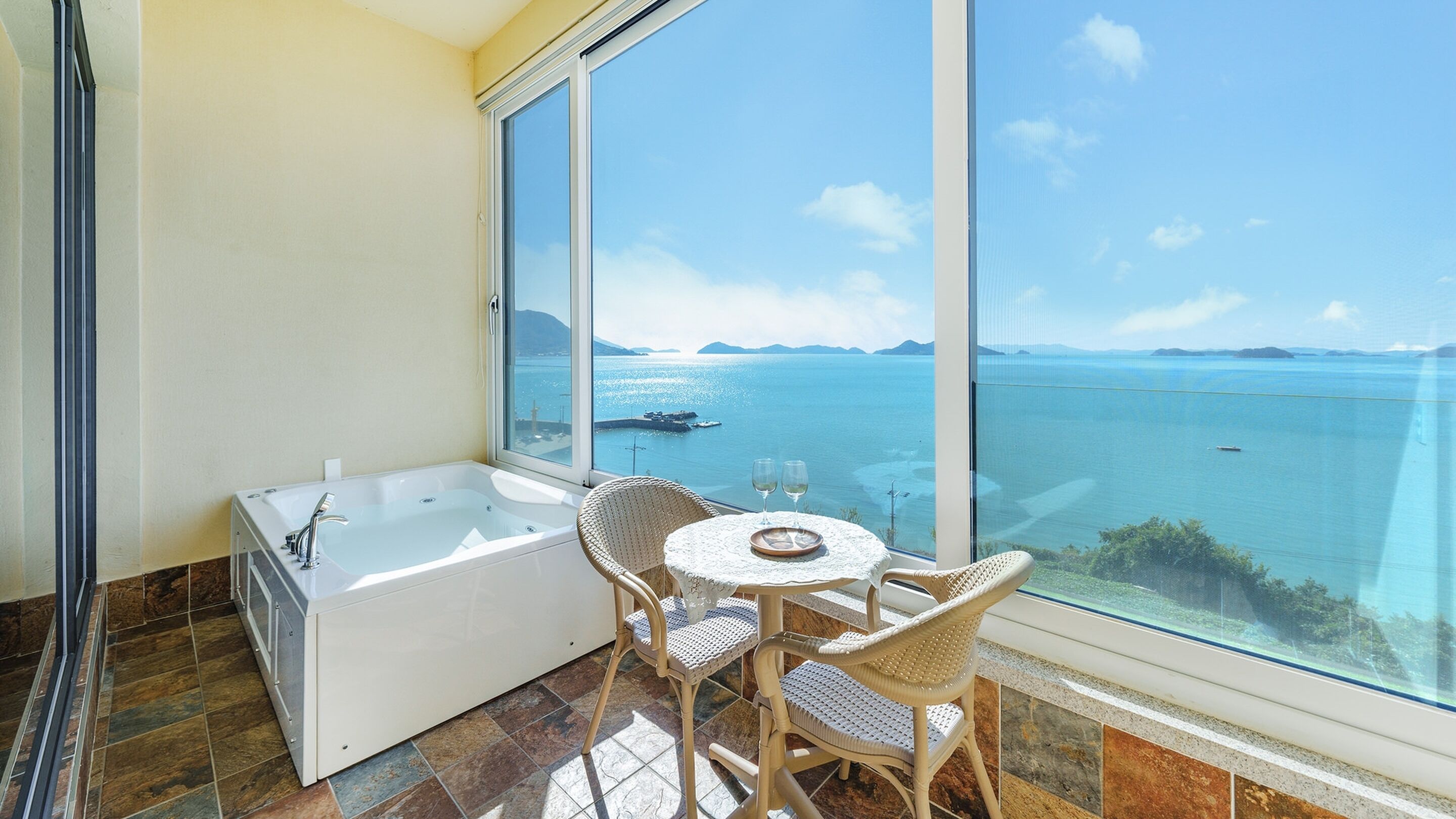 Eenvoudige kamer, 1 slaapkamer (Ocean View Room 202 (Spa)) | 1 slaapkamer, gratis wifi