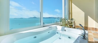 Yeosu Stay Raonpine Spa Pension
