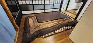 2 makuuhuonetta, ilmainen Wi-Fi, vuodevaatteet