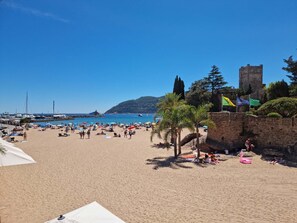 Strand
