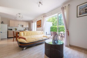 Téléviseur, lecteur de DVD