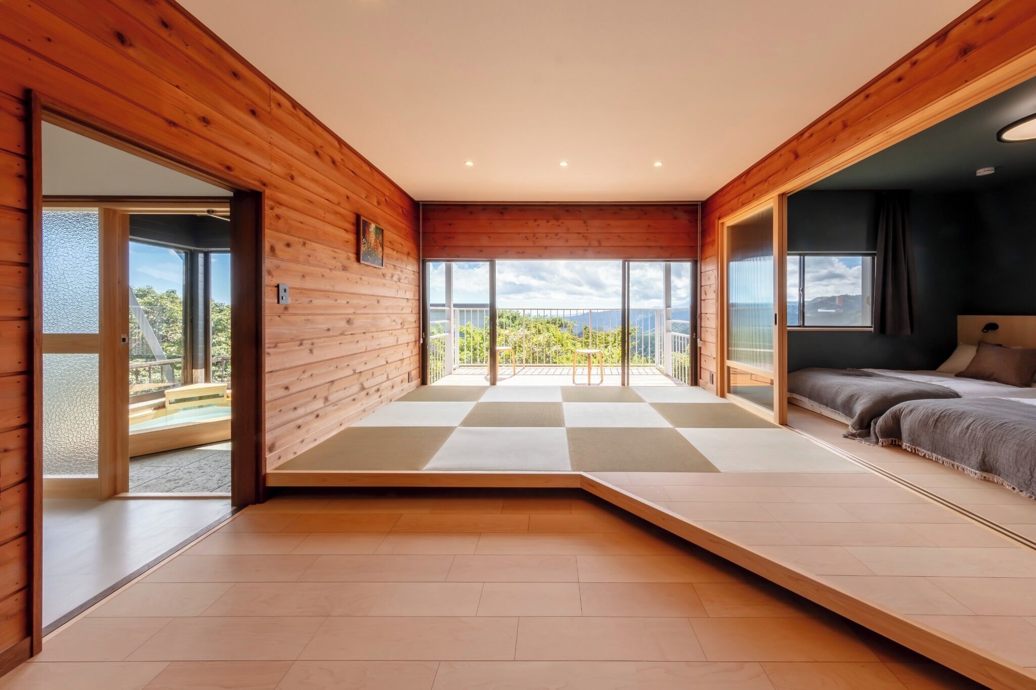 3 bedrooms, desk, free WiFi, bed sheets