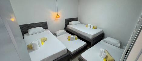 2 bedrooms, WiFi, bed sheets