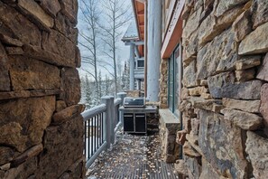 Terrace/patio - 3 Bed Ski In/Out Bachelor Gulch - Hot Tub (Avon)