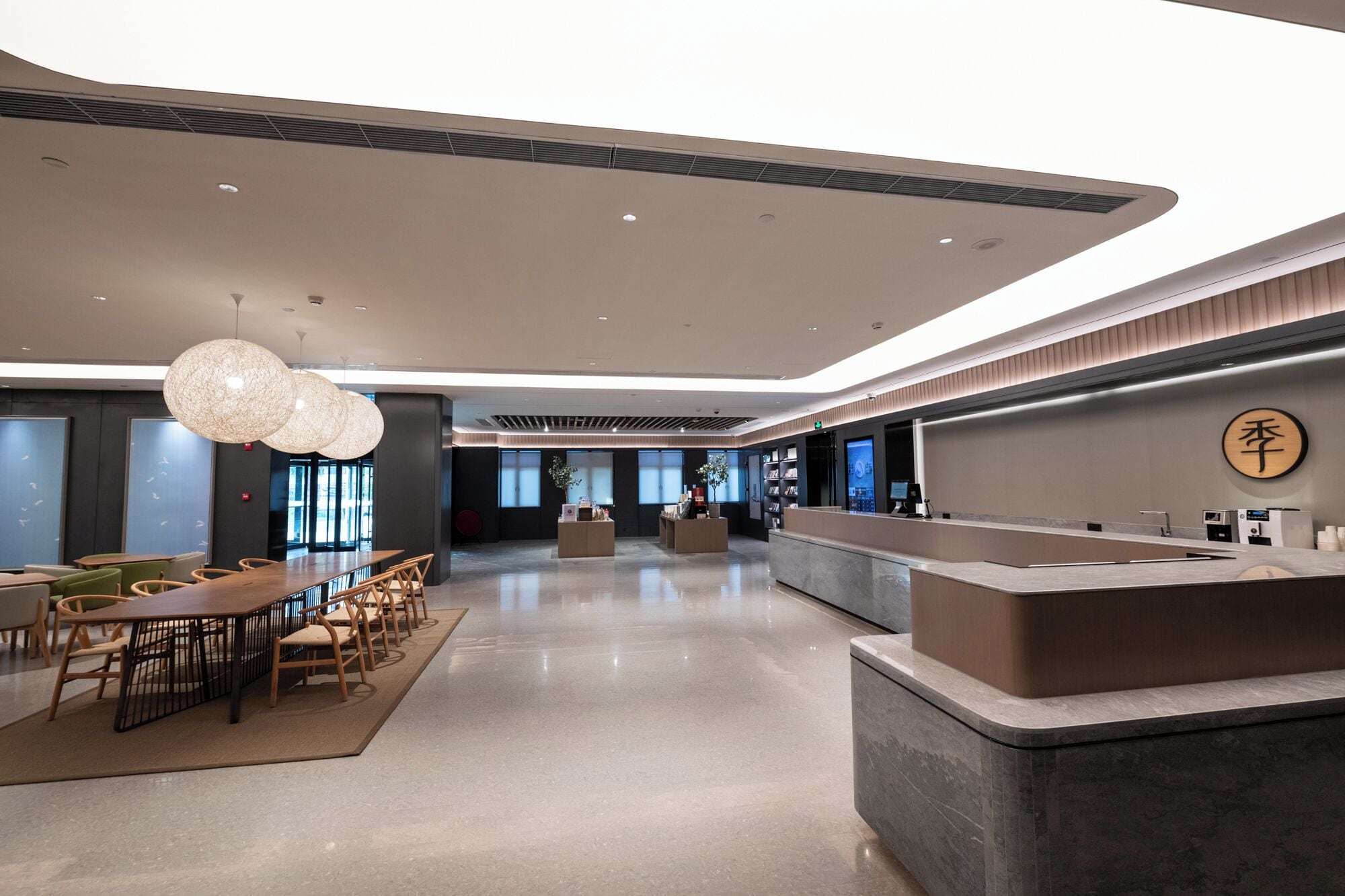 Siddeområde i lobbyen