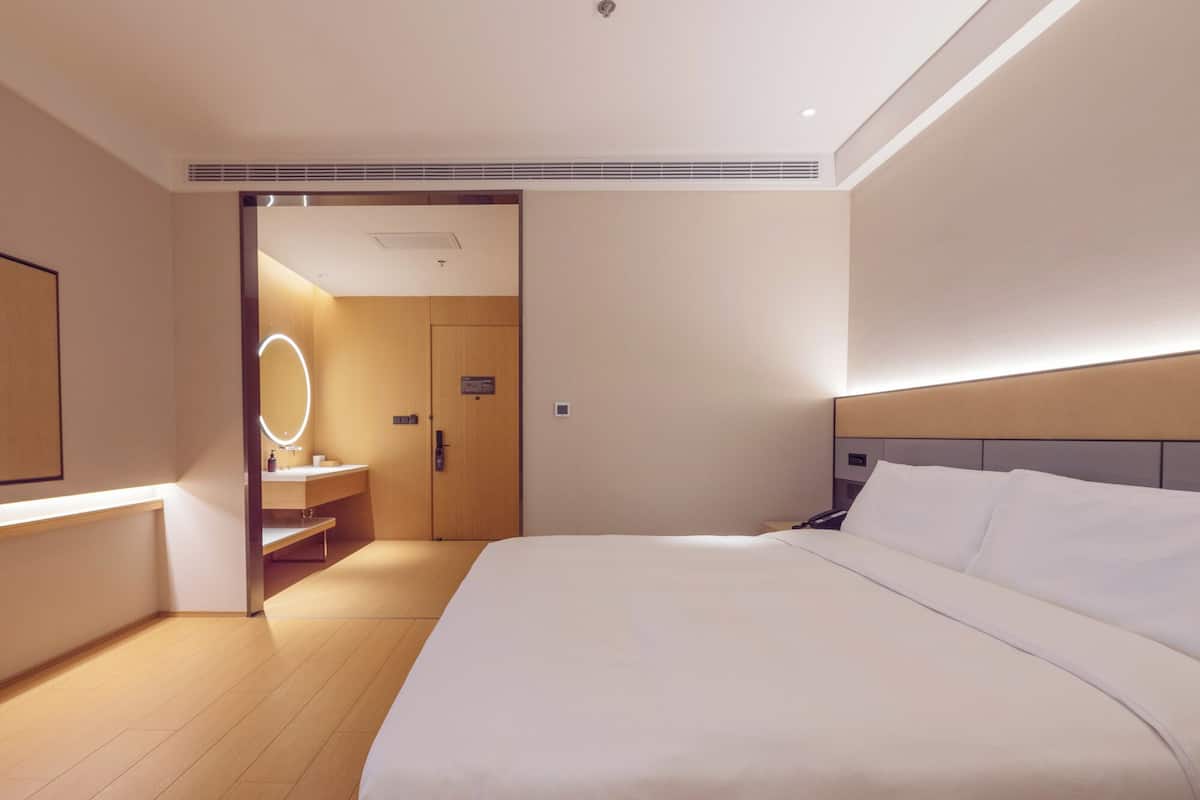 Comfort Double Room, Courtyard View | Soundproofing, free WiFi