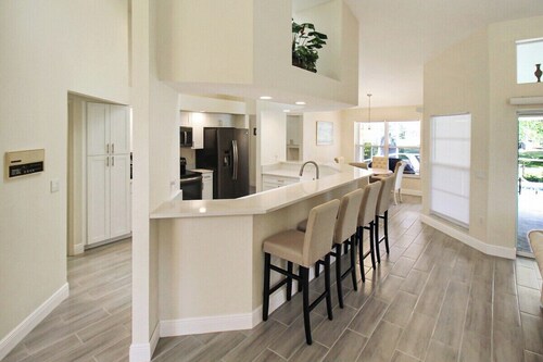 Stunning 3/2 pool home in the heart of Punta Gorda - Pelican Poolside