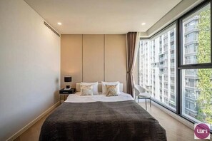 特級公寓, 1 間臥室, 露台, 城市景 | 記憶棉床墊、迷你吧、房內夾萬、書桌