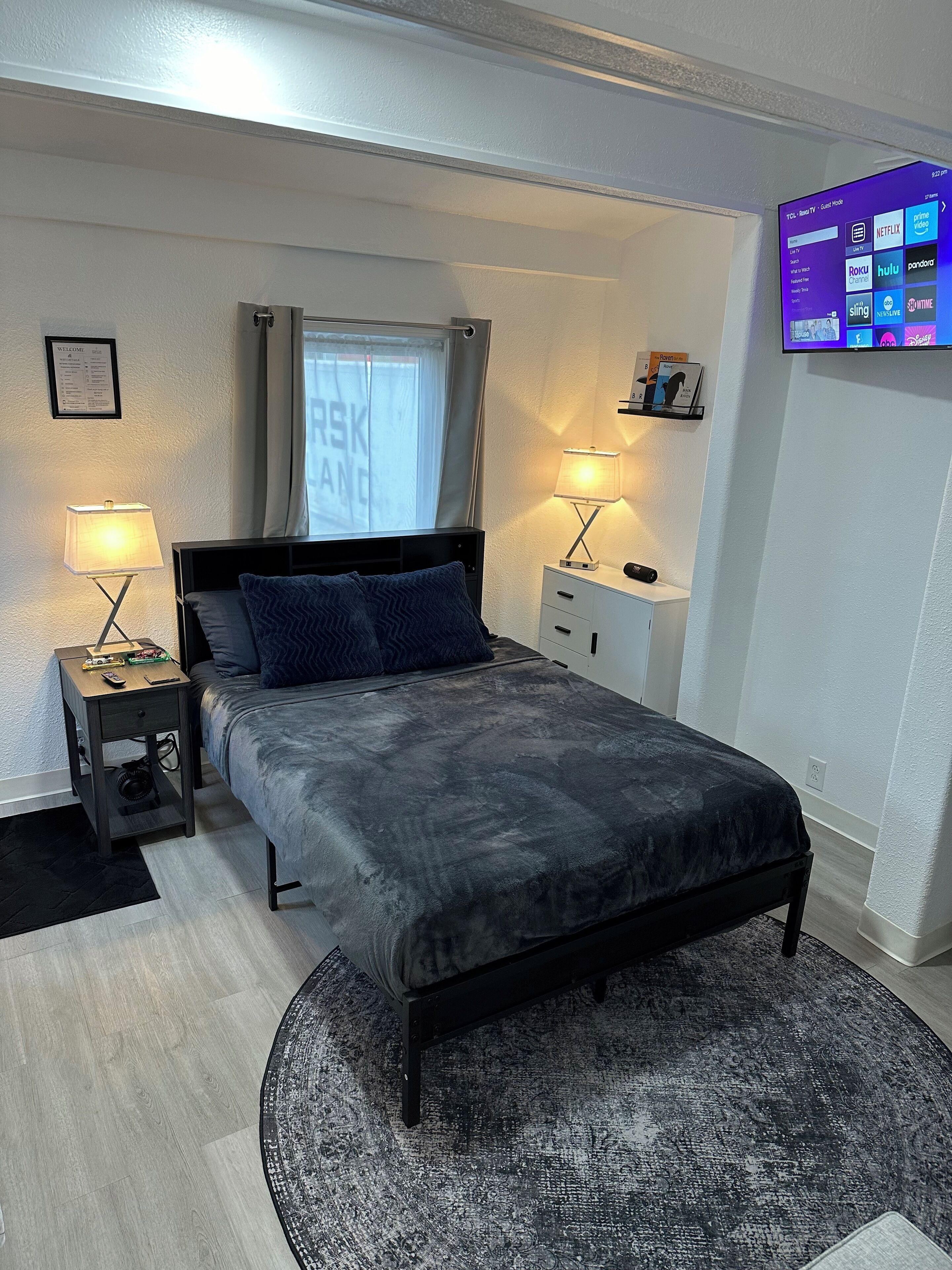 Bügeleisen/Bügelbrett, WLAN, Bettwäsche