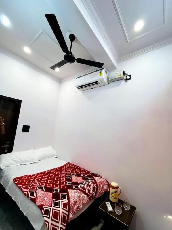 Kamar Single Basic | Wi-Fi gratis