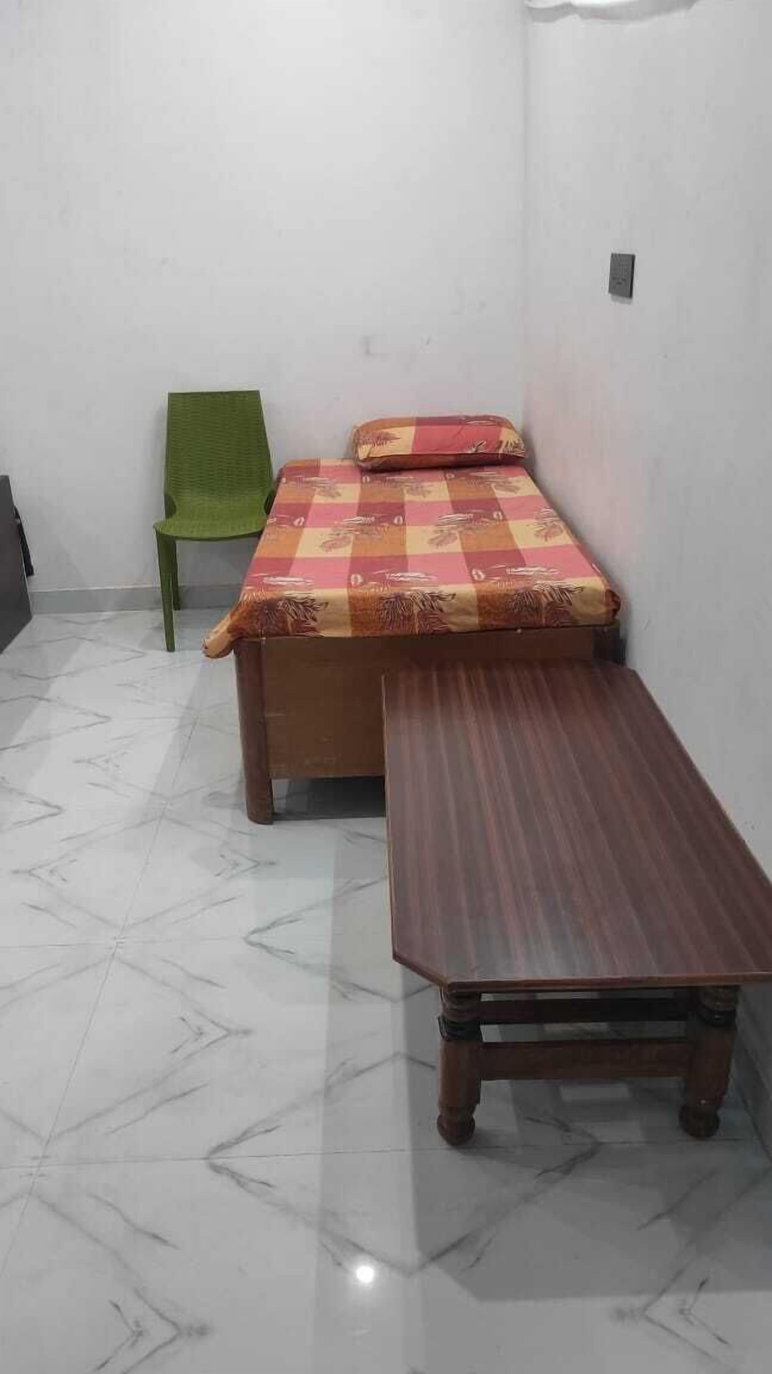 Family Room | Free WiFi