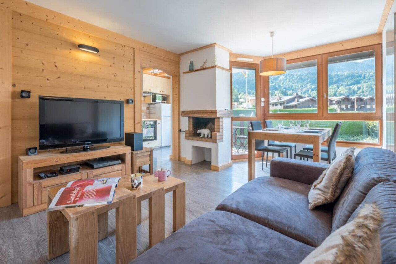 Fernseher, Stereoanlage