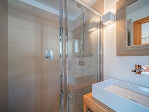 Shower - Exclusive chalet in the Kitzbühel Alps (Jochberg)