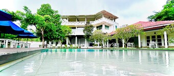 Canberra Holidays - Mirissa