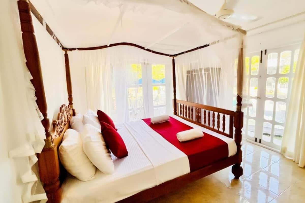 Deluxe Double Room | In-room safe, free WiFi, bed sheets