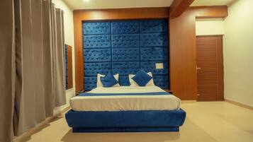 Suite básica, 1 cama de matrimonio grande | 1 dormitorio, sistema de insonorización, wifi gratis