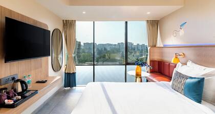 Indie Stays Mumbai International Airport