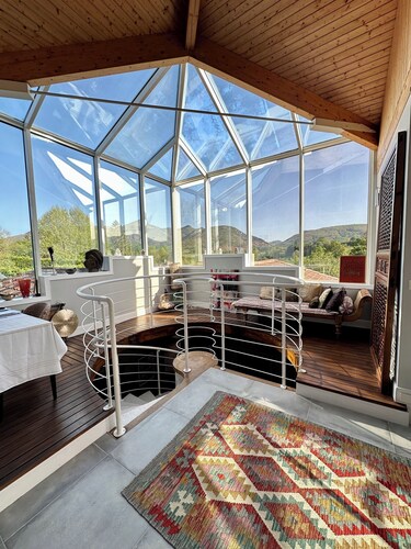 Villa ONGIZATEA Maison d'Architecte avec piscine à 10 minutes de St Jean de Luz