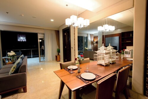 Luxury 1-Bedroom Apartment with Ocean View at AYANA Residences