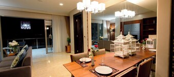 Luxury 1-Bedroom Apartment with Ocean View at AYANA Residences