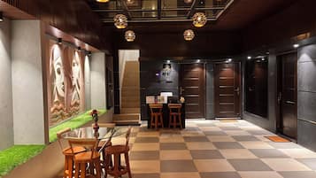 Televisión LCD 32 pulgadas con canales de televisión por cable