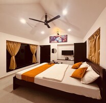 Standard Room | Hypo-allergenic bedding, desk, free WiFi, bed sheets