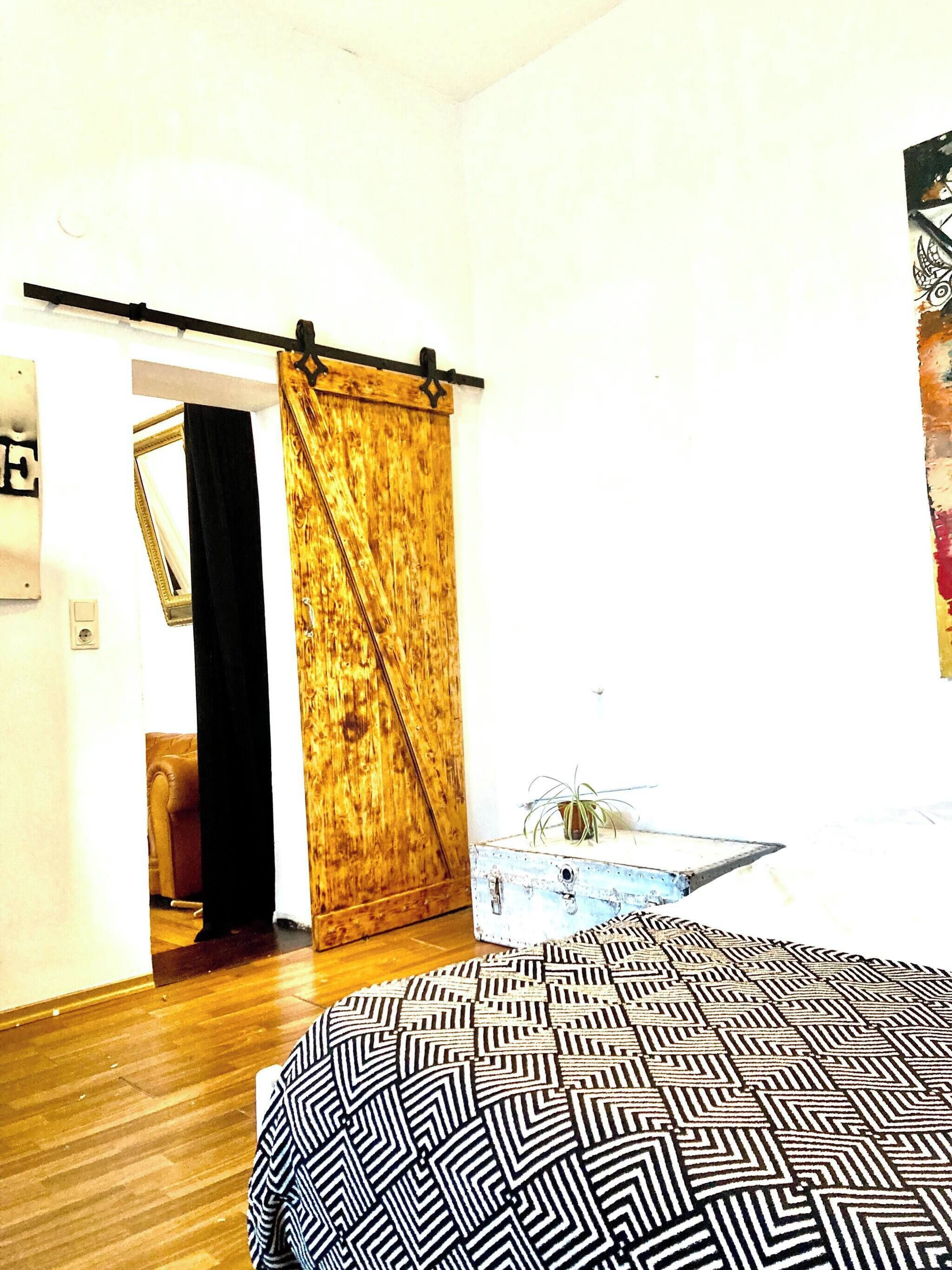 2 bedrooms, Internet