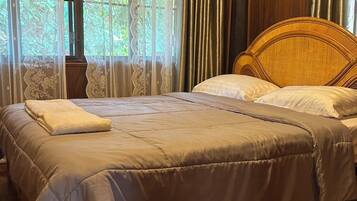 Klassiek huis, balkon, uitzicht op tuin | 1 slaapkamer, gratis wifi