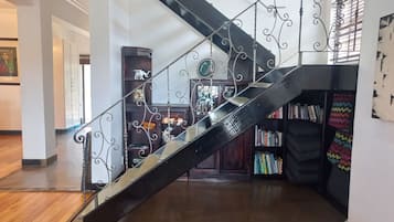 House, 3 Bedrooms, Smoking, Patio | Interior
