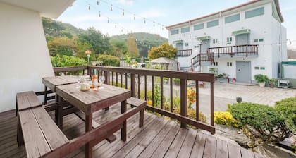 Taean Norabureo Pet Pension