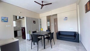 Unclassified image, 3 of 6, button - C Suites - Fallon (Bengaluru)
