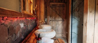 Villa Sand Holiday Home – Family-Friendly with Sauna, Garden & BBQ for 10 Guests