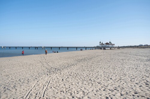 Apartment 'Ferienwohnung Berger' with Sea View and Wi-Fi