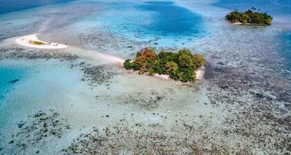 The one Resort in Solomon Islands for peaceful, relaxing vacations. Leleana!