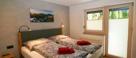 2 多间卧室、旅行婴儿床、免费 WiFi