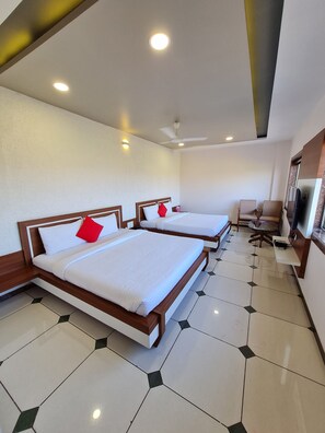 Chambre Classique avec lits jumeaux, 2 grands lits, climatisation