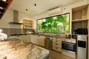 Deluxe Villa, 4 Bedrooms, Private Pool | Private kitchen | Espresso maker, fridge, microwave, oven